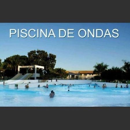 Lacqua Di Roma Com Piscina De Ondas Jr Caldas Novas Exterior photo